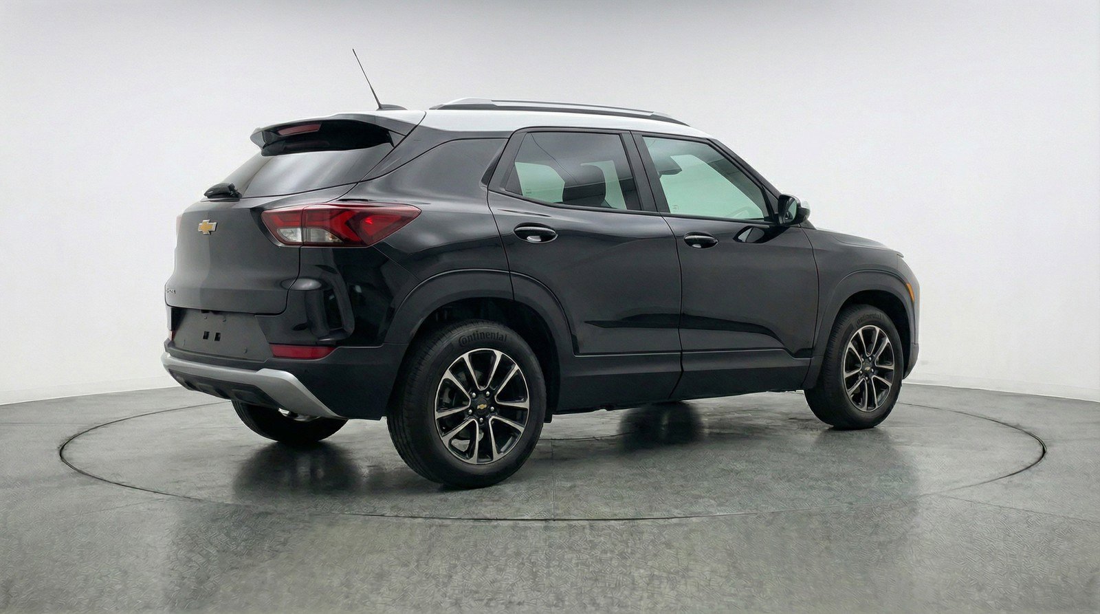 Used 2025 Chevrolet TrailBlazer LT image 9