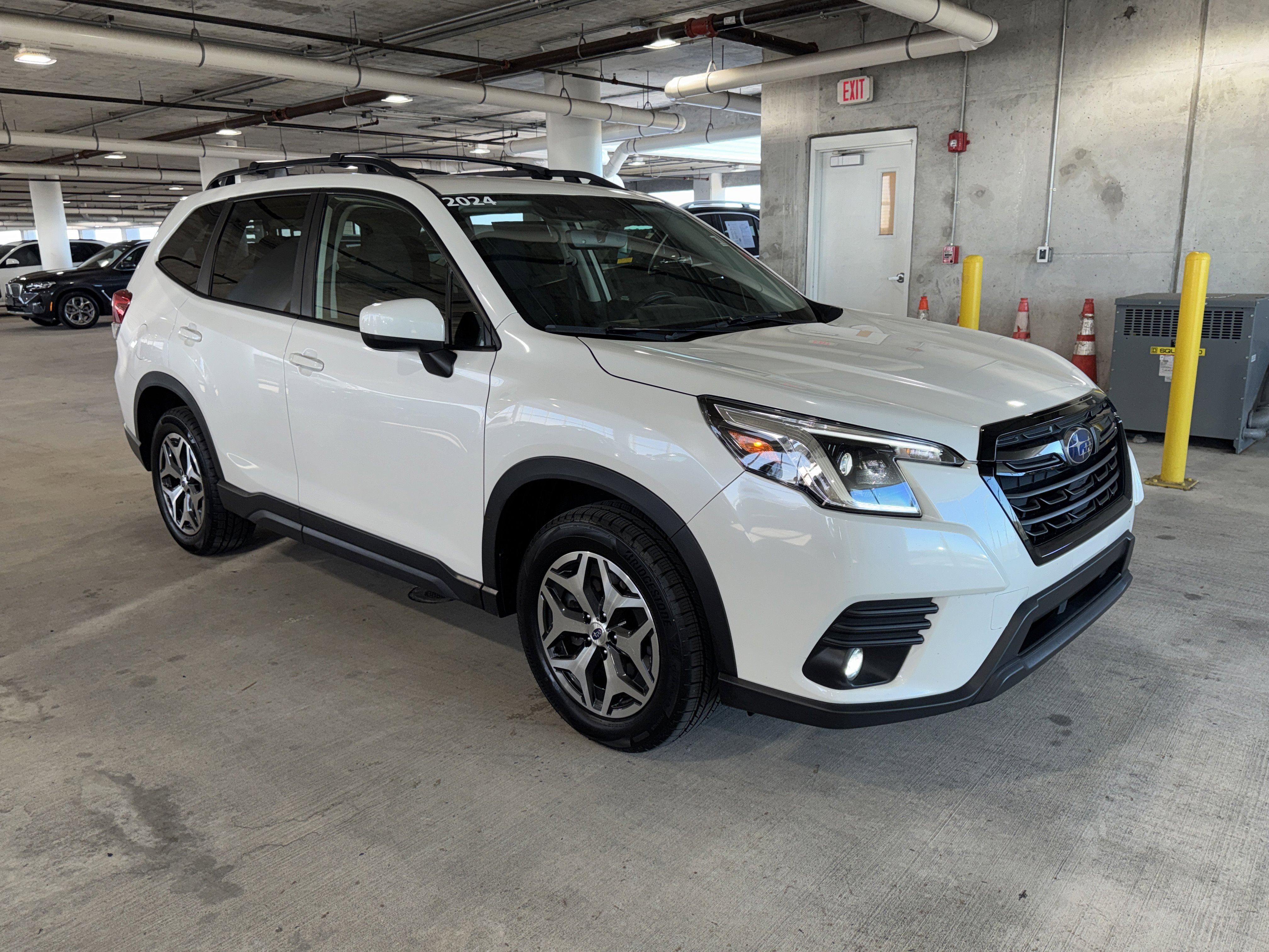 Used 2024 Subaru Forester Premium image 2