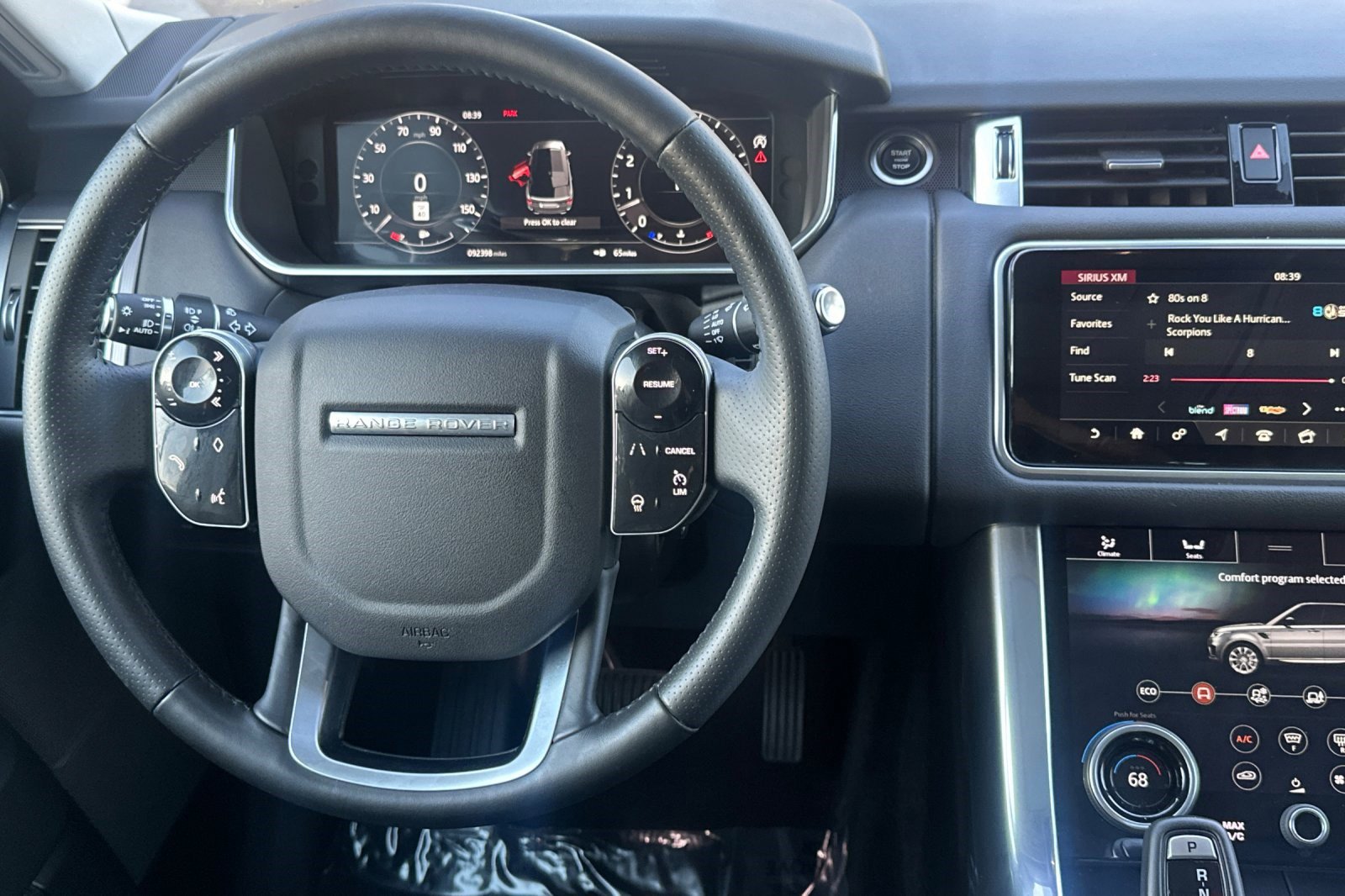 Used 2020 Land Rover Range Rover Sport HSE image 18