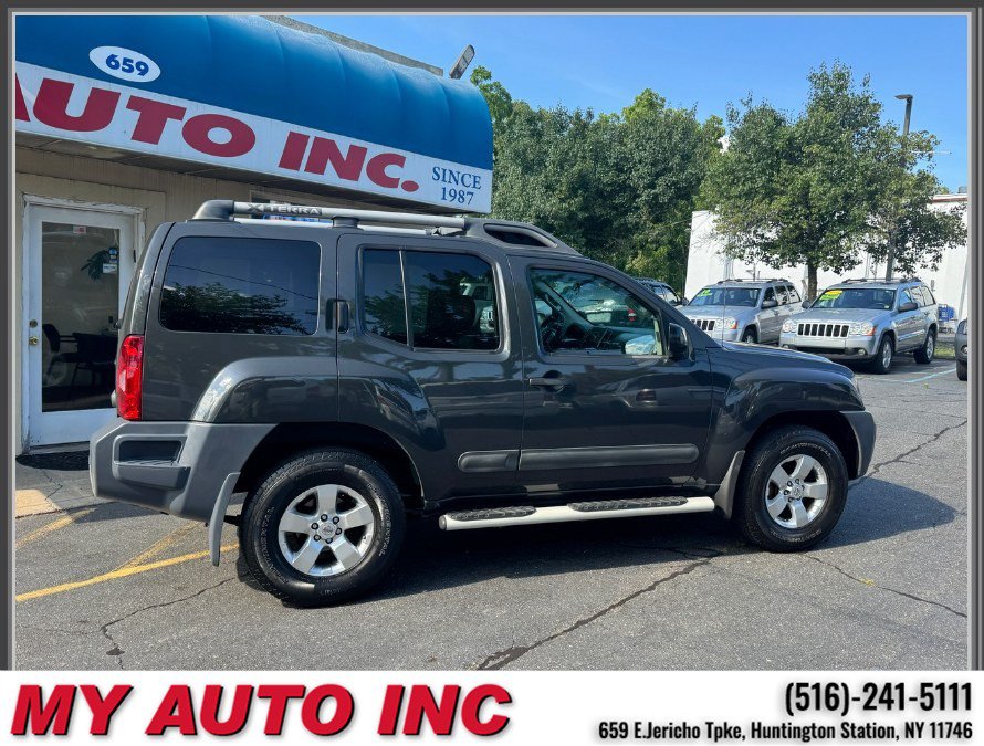 Used 2013 Nissan Xterra S AWD/4WD image 3