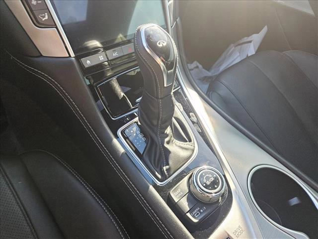 Used 2018 INFINITI Q60 3.0t Luxe w/ Sensory Package 3.0T Luxe image 15