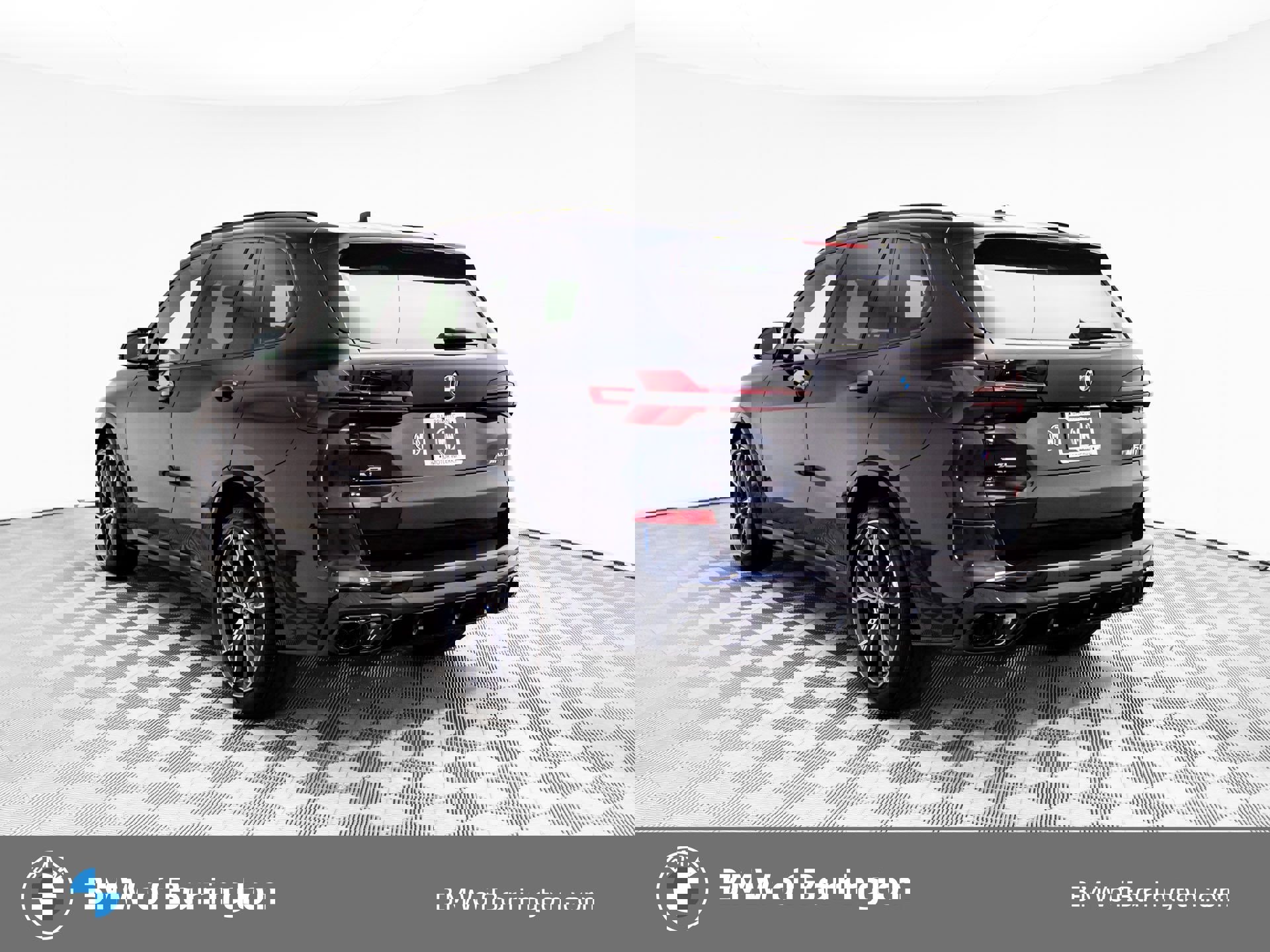 New 2026 BMW X5 M60i w/ Executive Package image 3