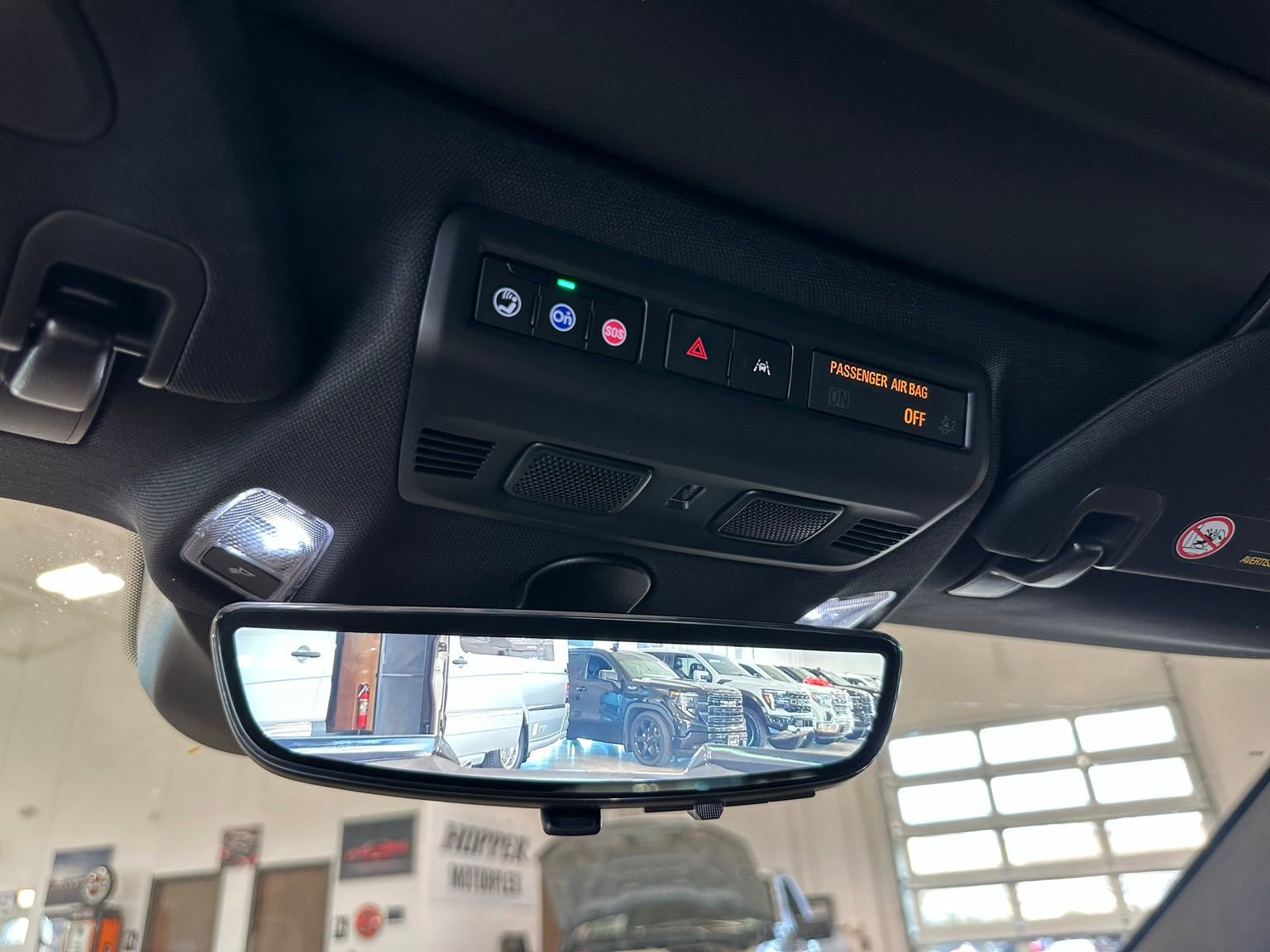 Used 2025 Chevrolet Corvette E-Ray image 39