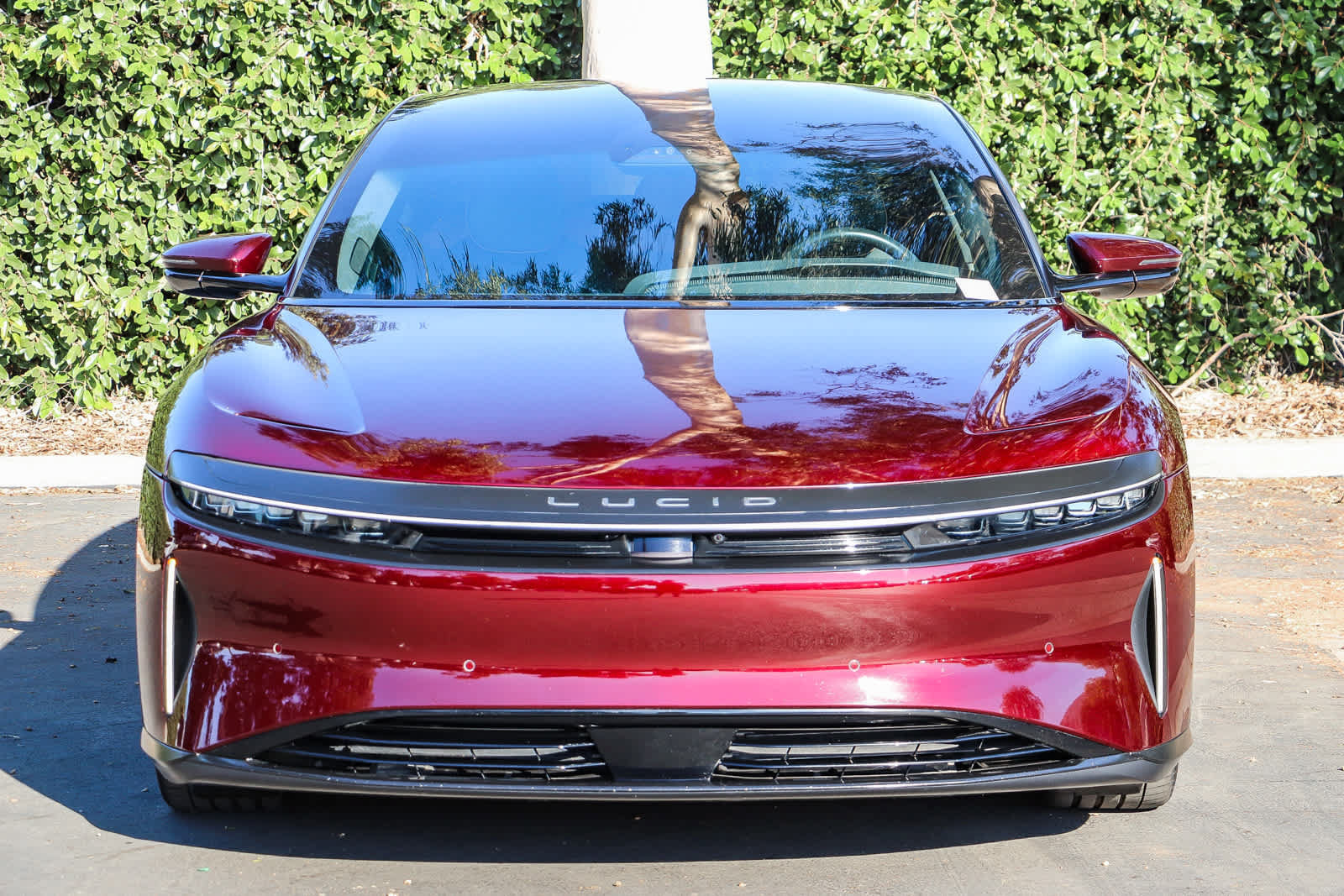 Used 2023 Lucid Air Touring AWD/4WD image 2