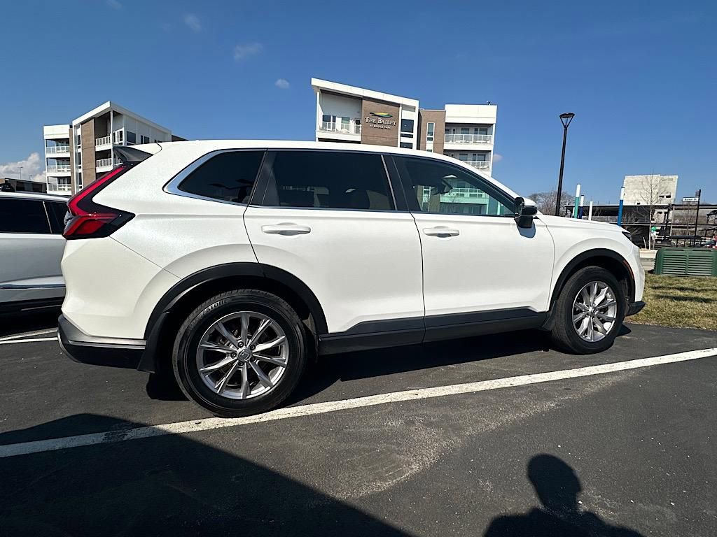 Used 2023 Honda CR-V EX-L image 10