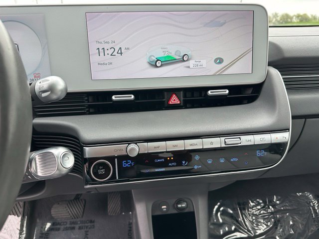 Used 2022 Hyundai Ioniq 5 Limited AWD/4WD image 27