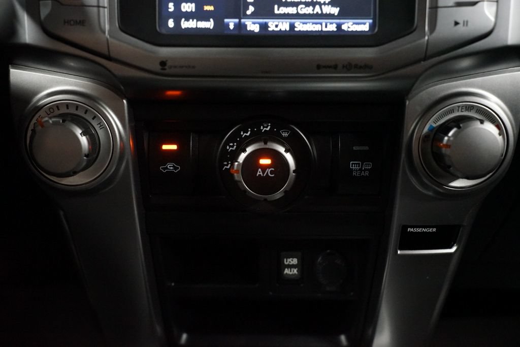 Certified 2019 Toyota 4Runner SR5 AWD/4WD image 20