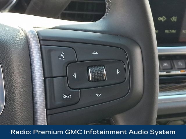 Used 2025 GMC Sierra 1500 Elevation image 8