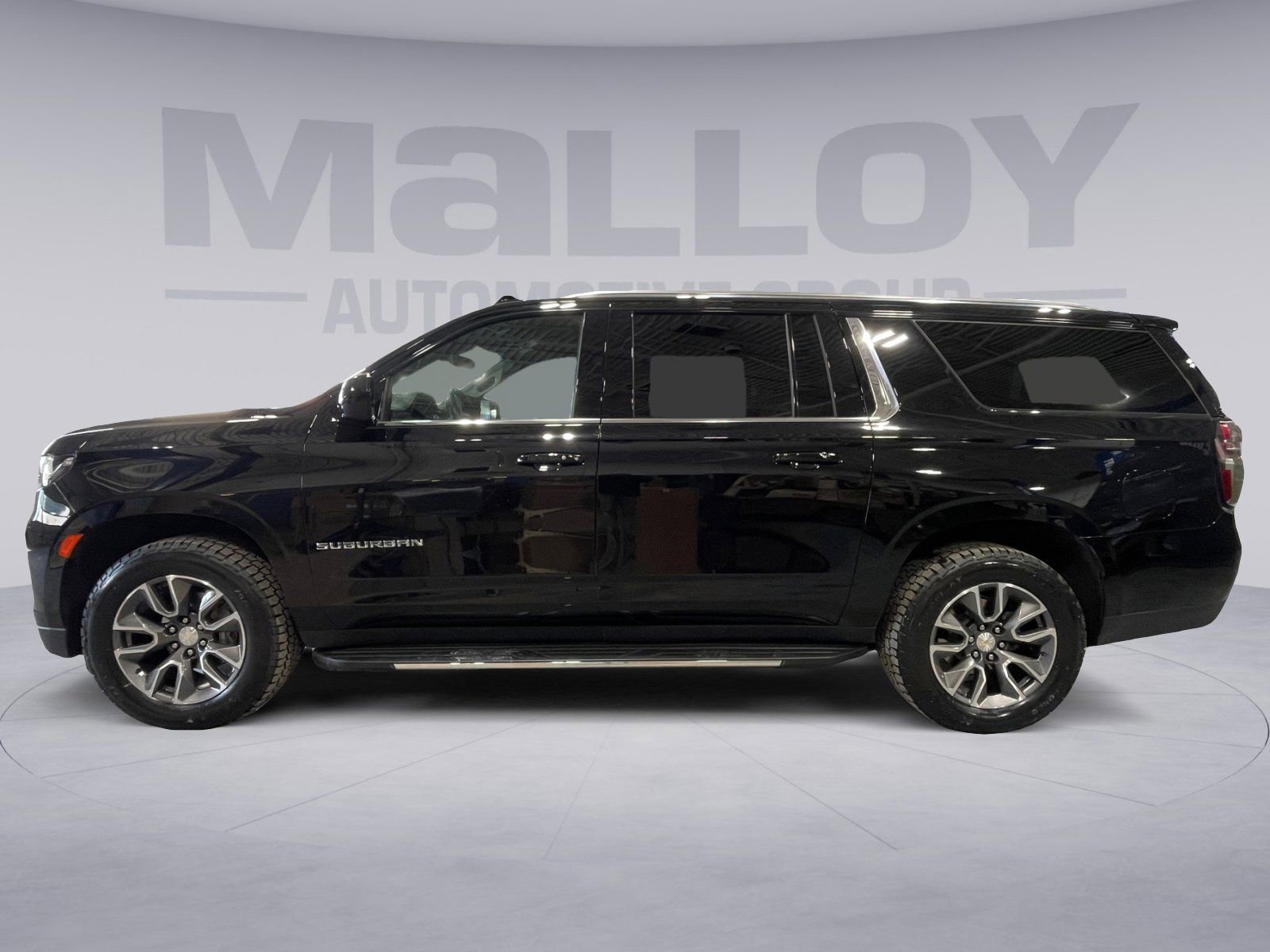 Used 2023 Chevrolet Suburban LS w/ Driver Alert Package image 2