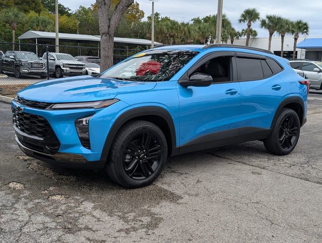 Used 2025 Chevrolet Trax ACTIV w/ Driver Confidence Package image 3