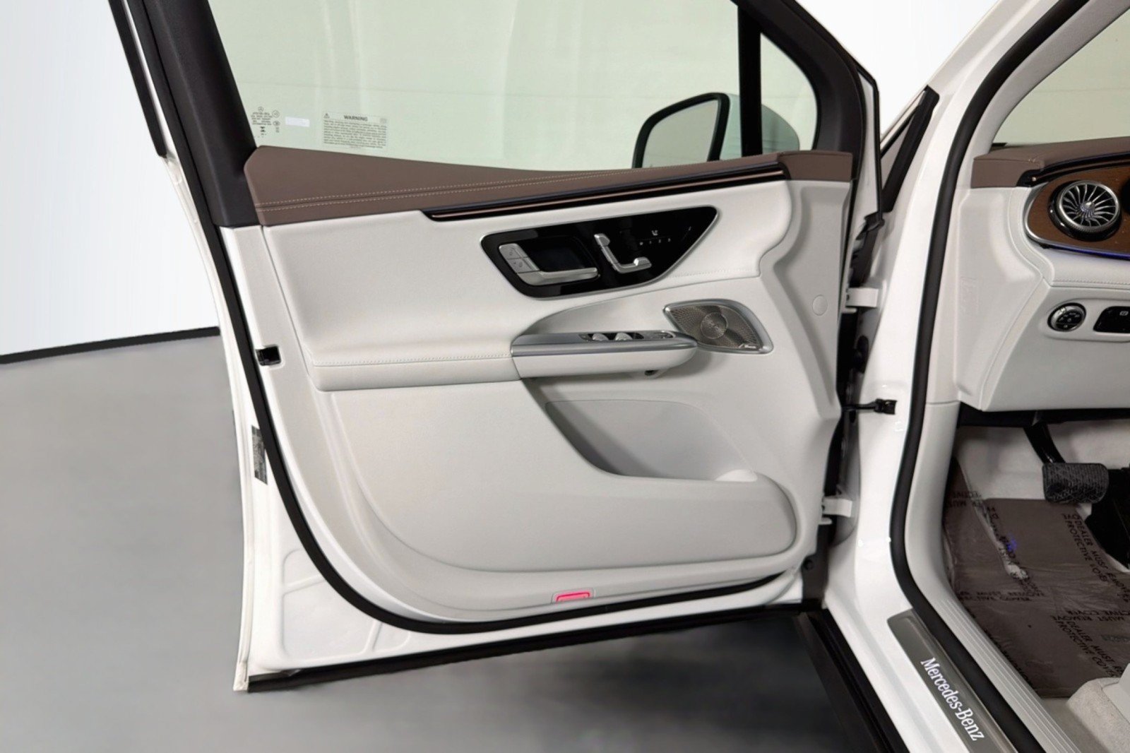 Certified 2024 Mercedes-Benz EQE 350+ SUV image 22