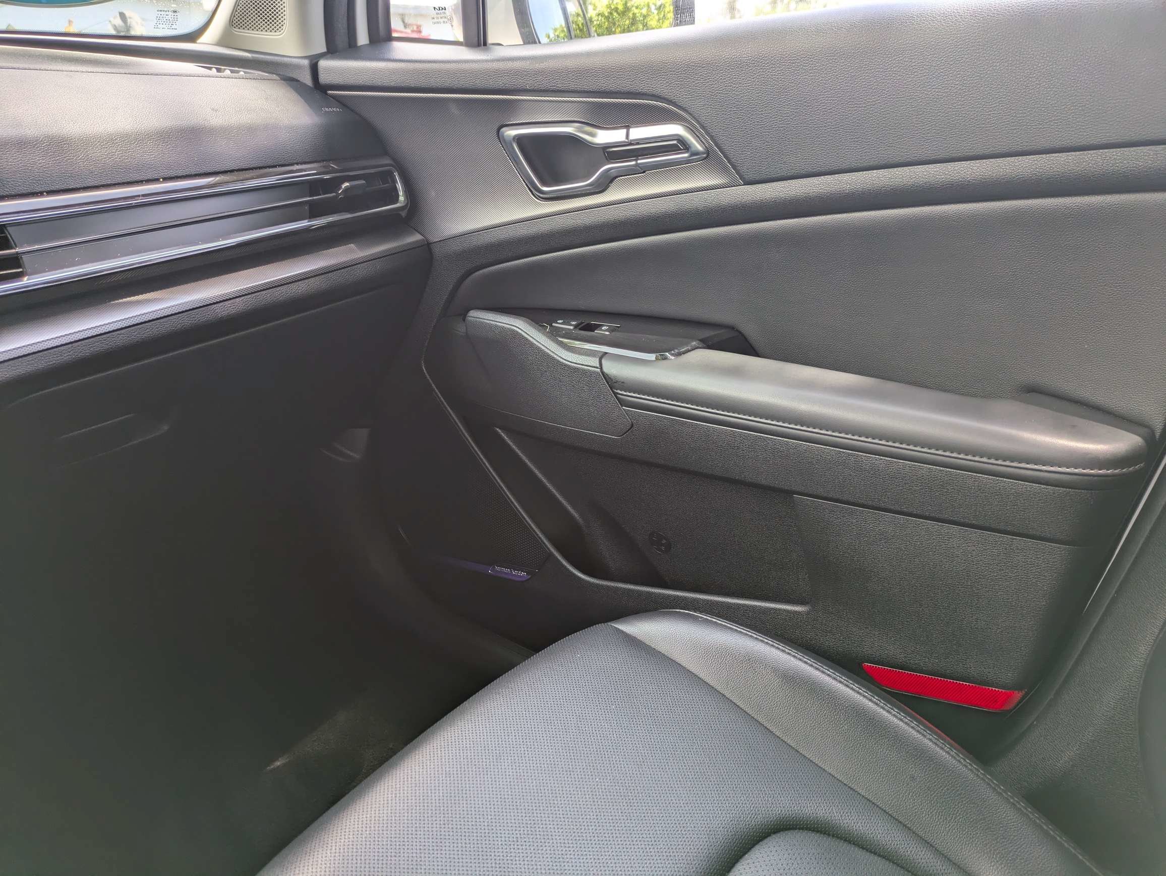 Used 2023 Kia Sportage SX FWD image 16