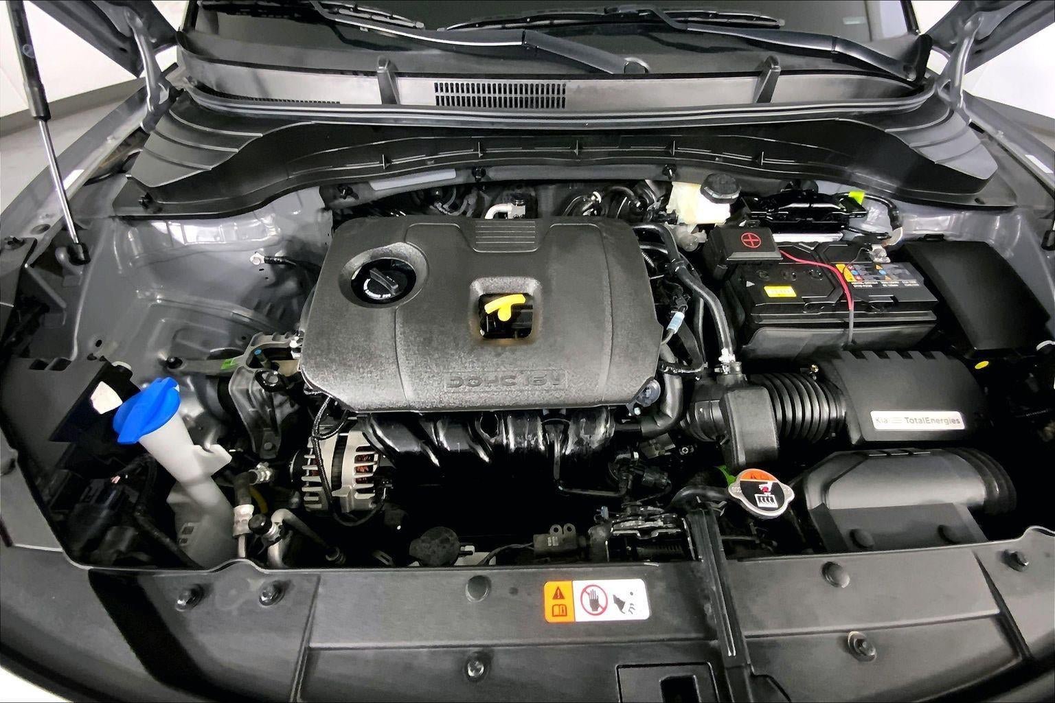 Certified 2025 Kia Soul LX FWD image 10