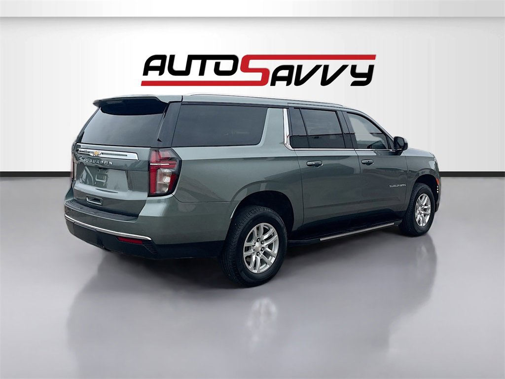 Used 2024 Chevrolet Suburban LS image 7