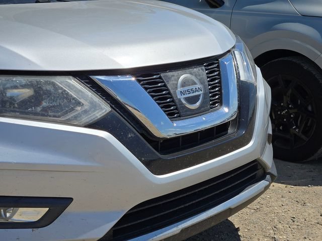 Used 2017 Nissan Rogue SL FWD image 5
