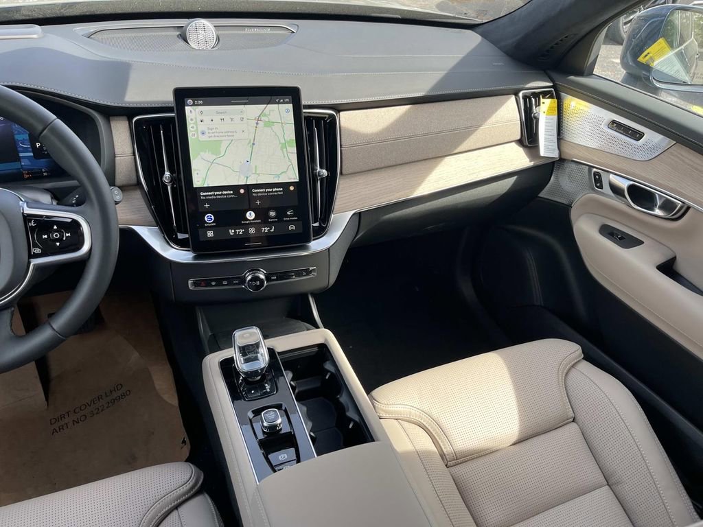 New 2026 Volvo XC90 T8 Ultra w/ Lounge Package AWD/4WD image 15
