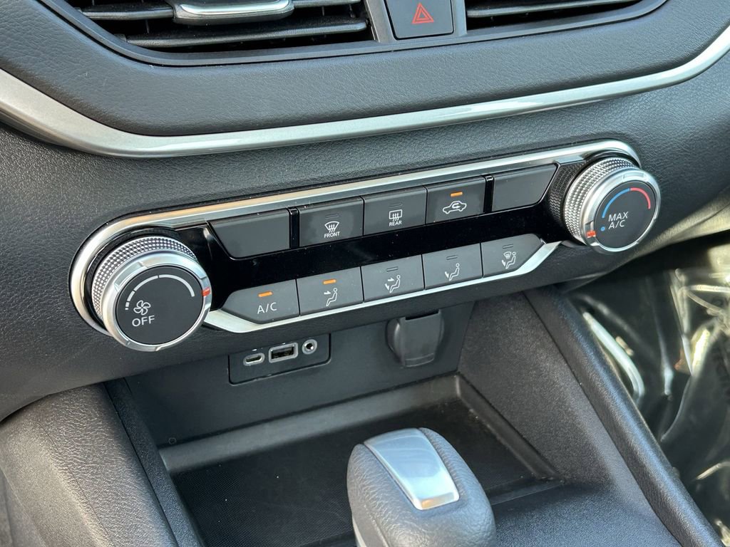 Used 2025 Nissan Altima 2.5 S image 20