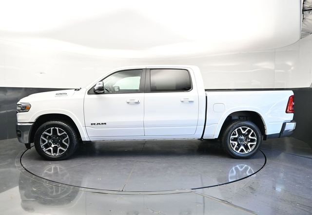 Used 2025 RAM 1500 Laramie AWD/4WD image 8