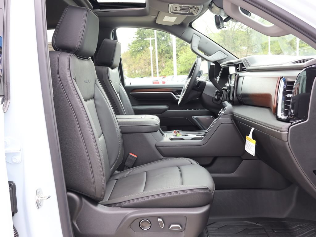 New 2026 GMC Sierra 2500 Denali w/ Technology Package AWD/4WD image 46
