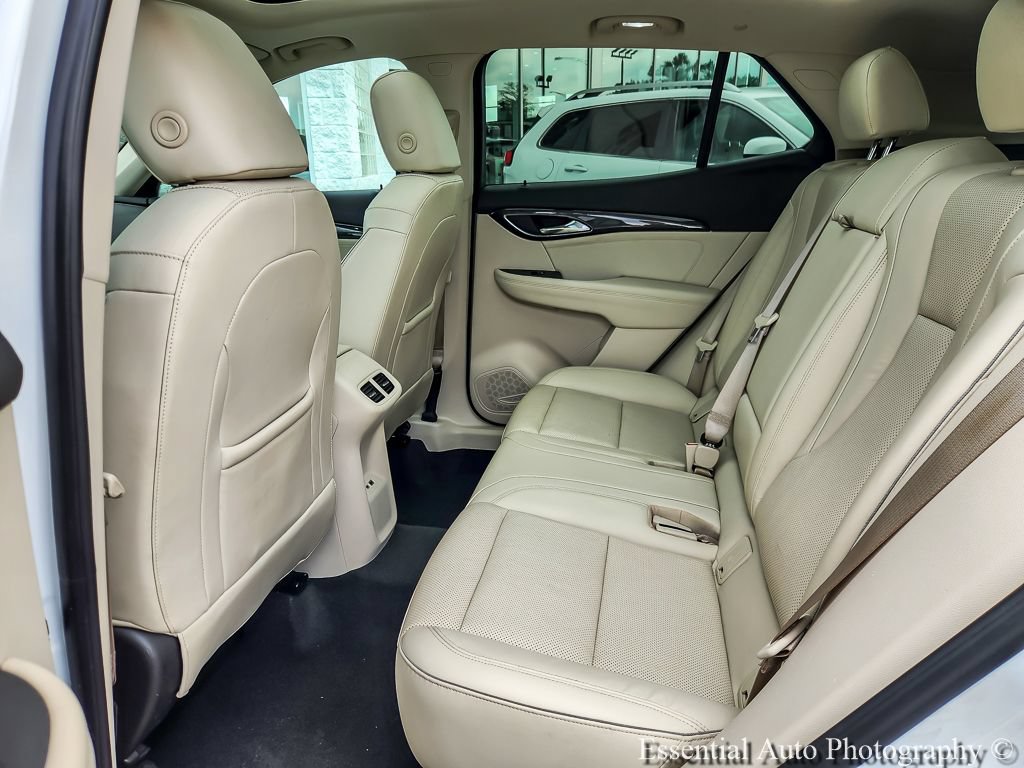 Certified 2021 Buick Envision Essence w/ Technology Package I AWD/4WD image 10