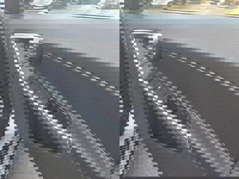 Used 2012 Volvo S60 T5 image 19