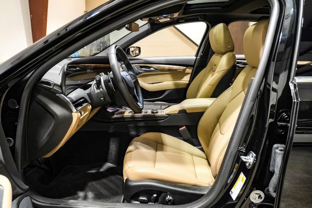 Used 2026 Cadillac CT5 Premium Luxury image 4