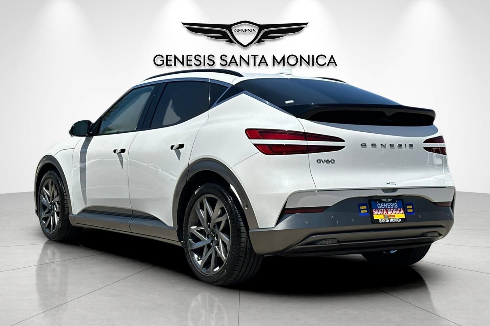 Used 2023 Genesis GV60 Advanced AWD/4WD image 8