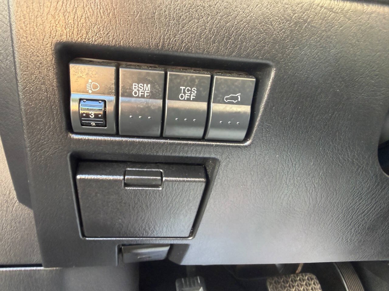 Used 2012 MAZDA CX-9 Grand Touring w/ Moonroof & Bose Audio Pkg AWD/4WD image 19