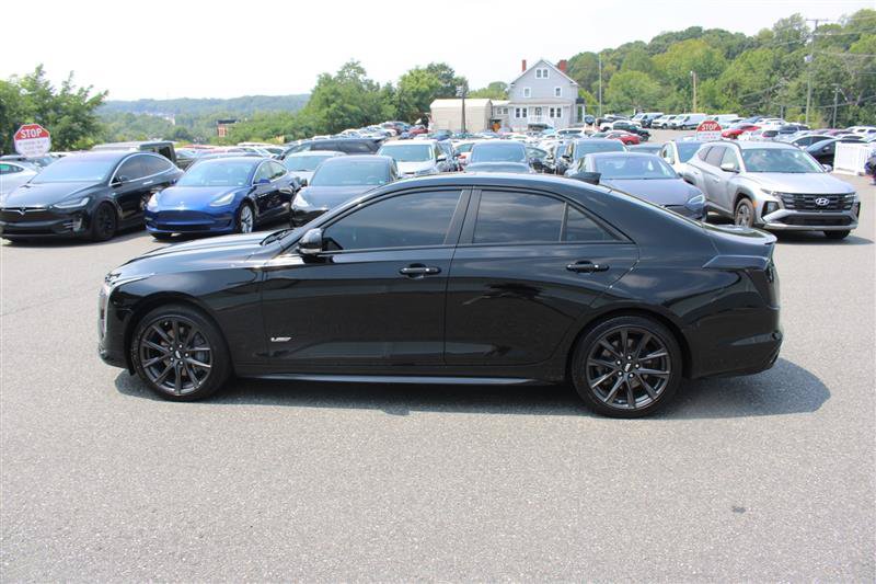 Used 2020 Cadillac CT4 V w/ Technology Package AWD/4WD image 4