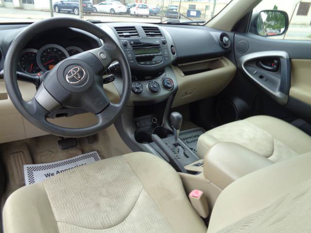 Used 2010 Toyota RAV4 4WD image 30