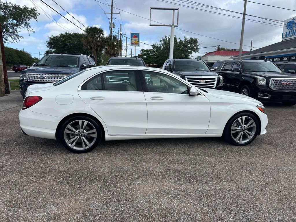 Used 2019 Mercedes-Benz C 300 Sedan image 9
