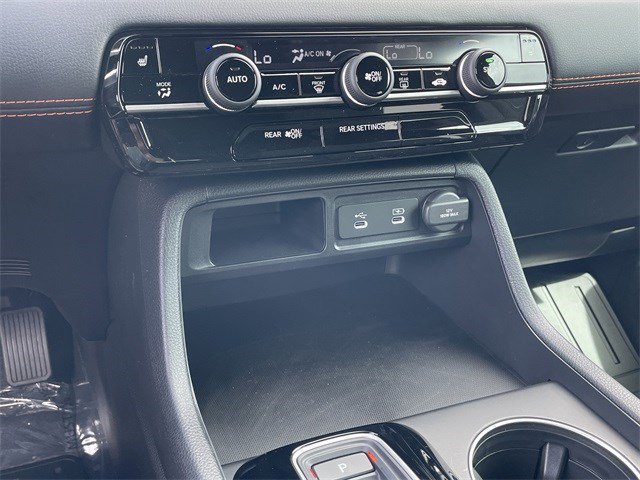 New 2026 Honda Pilot Sport image 17