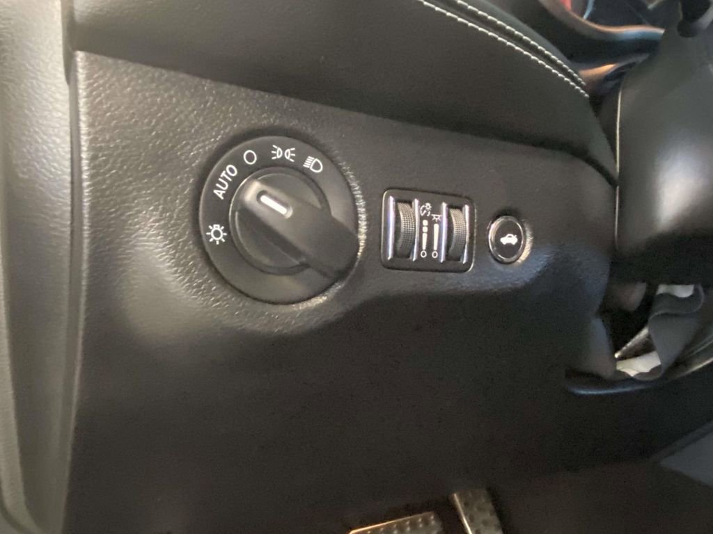 Used 2023 Dodge Challenger SRT Hellcat image 19