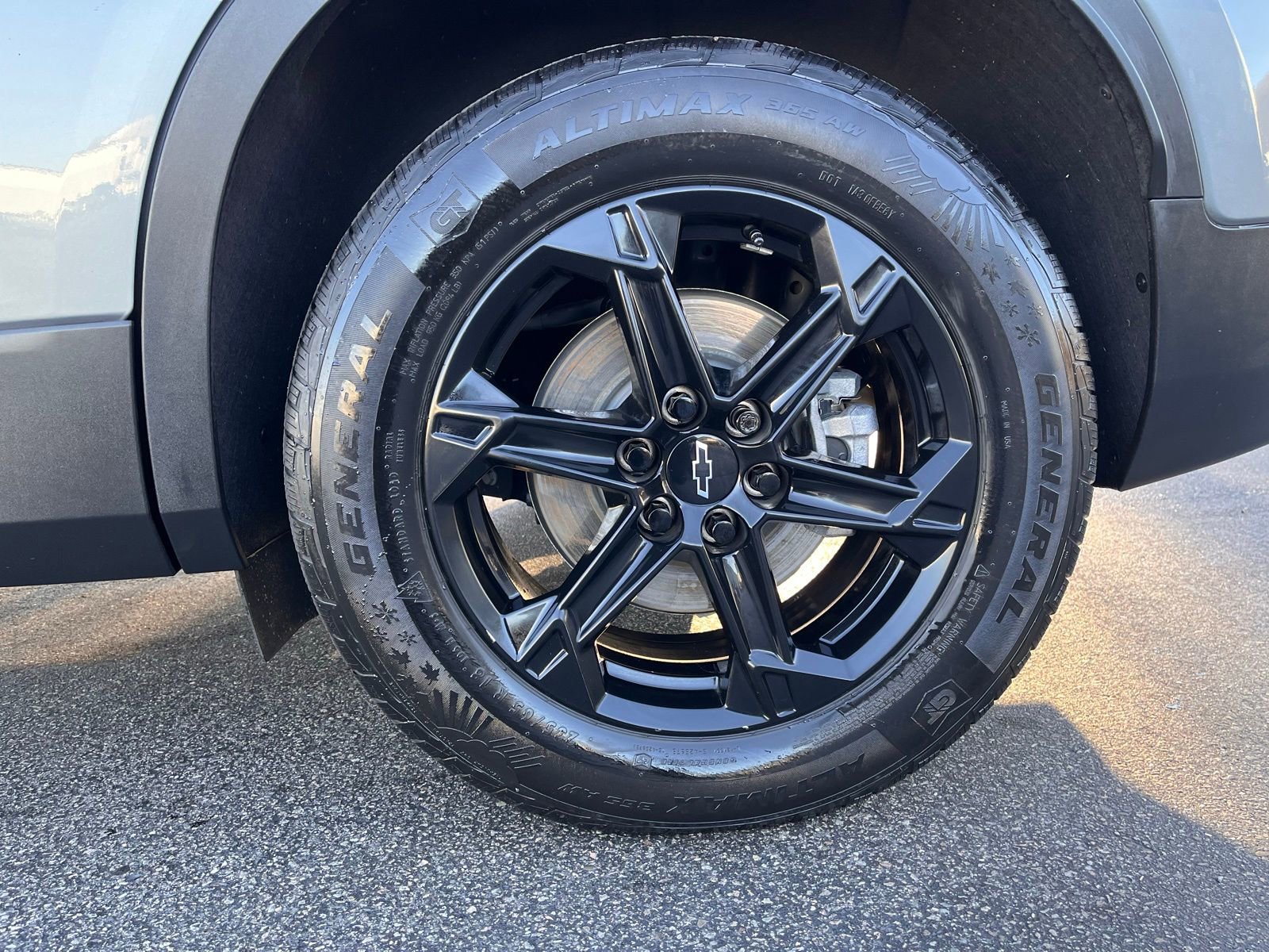 Certified 2024 Chevrolet Blazer LT w/ Midnight/Sport Edition image 9