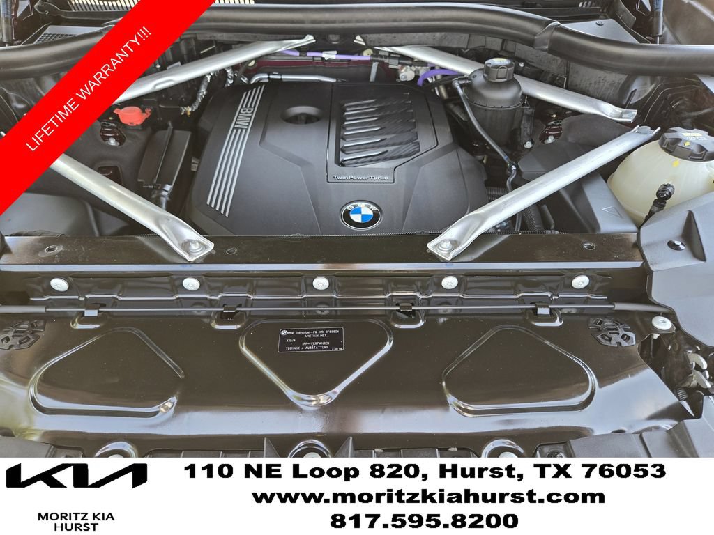 Used 2021 BMW X7 xDrive40i w/ Premium Package AWD/4WD image 32