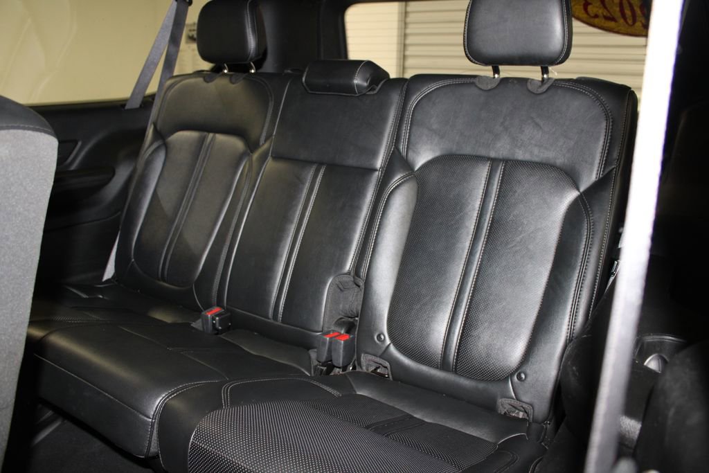 Used 2023 Jeep Wagoneer L Series II image 26