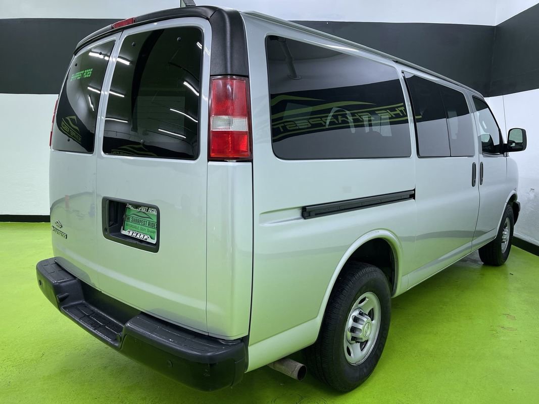 Used 2017 Chevrolet Express 2500 LS image 10