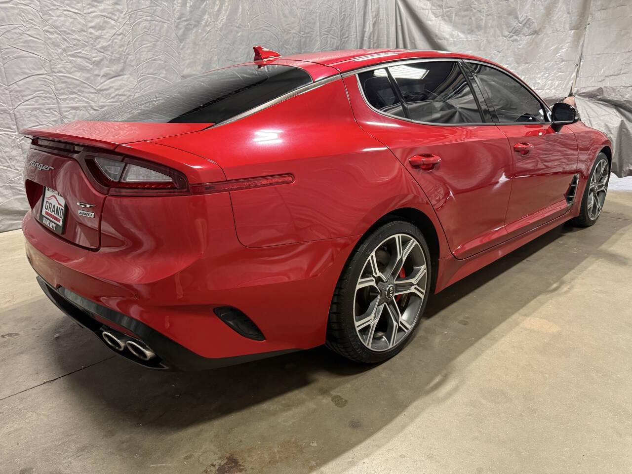 Used 2018 Kia Stinger GT2 AWD/4WD image 6
