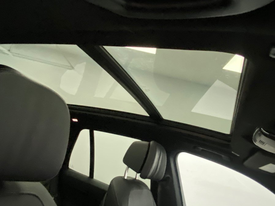 Used 2019 BMW X5 xDrive50i w/ M Sport Package AWD/4WD image 24