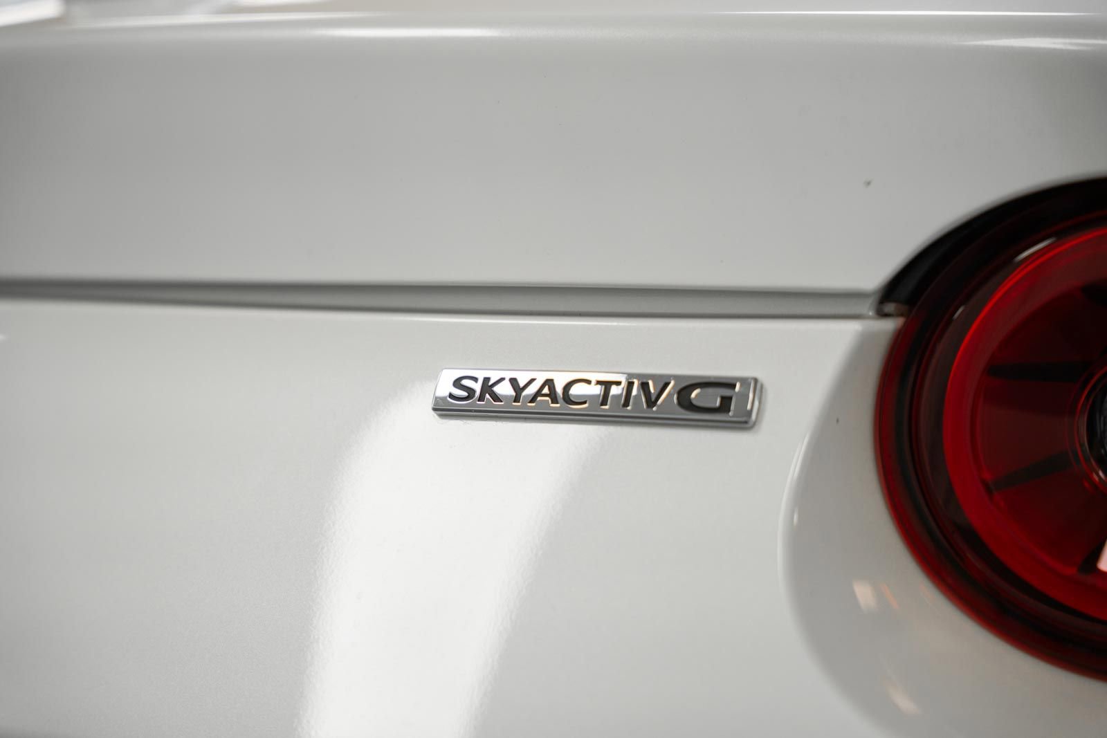 Used 2024 MAZDA MX-5 Miata RF Grand Touring w/ Weather Package image 17