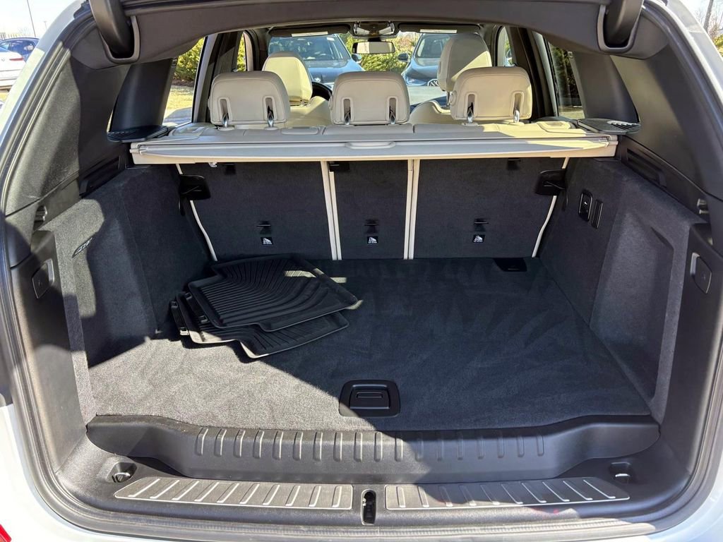 Used 2019 BMW X3 xDrive30i w/ Premium Package image 9