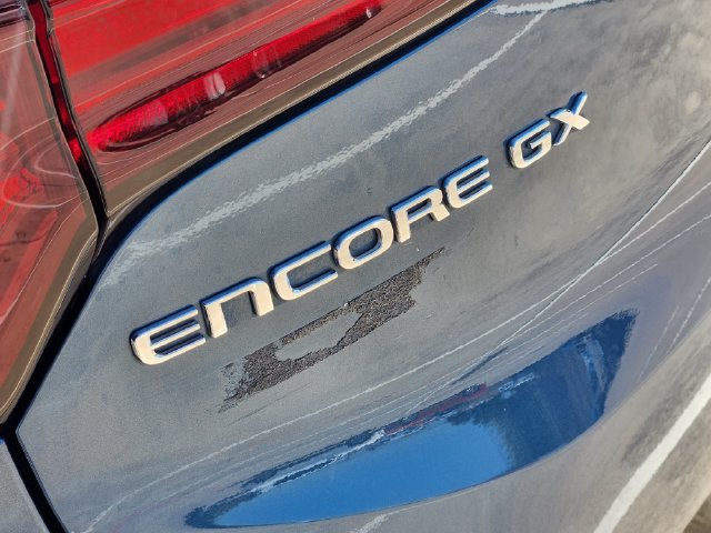 Used 2024 Buick Encore GX Sport Touring FWD image 9