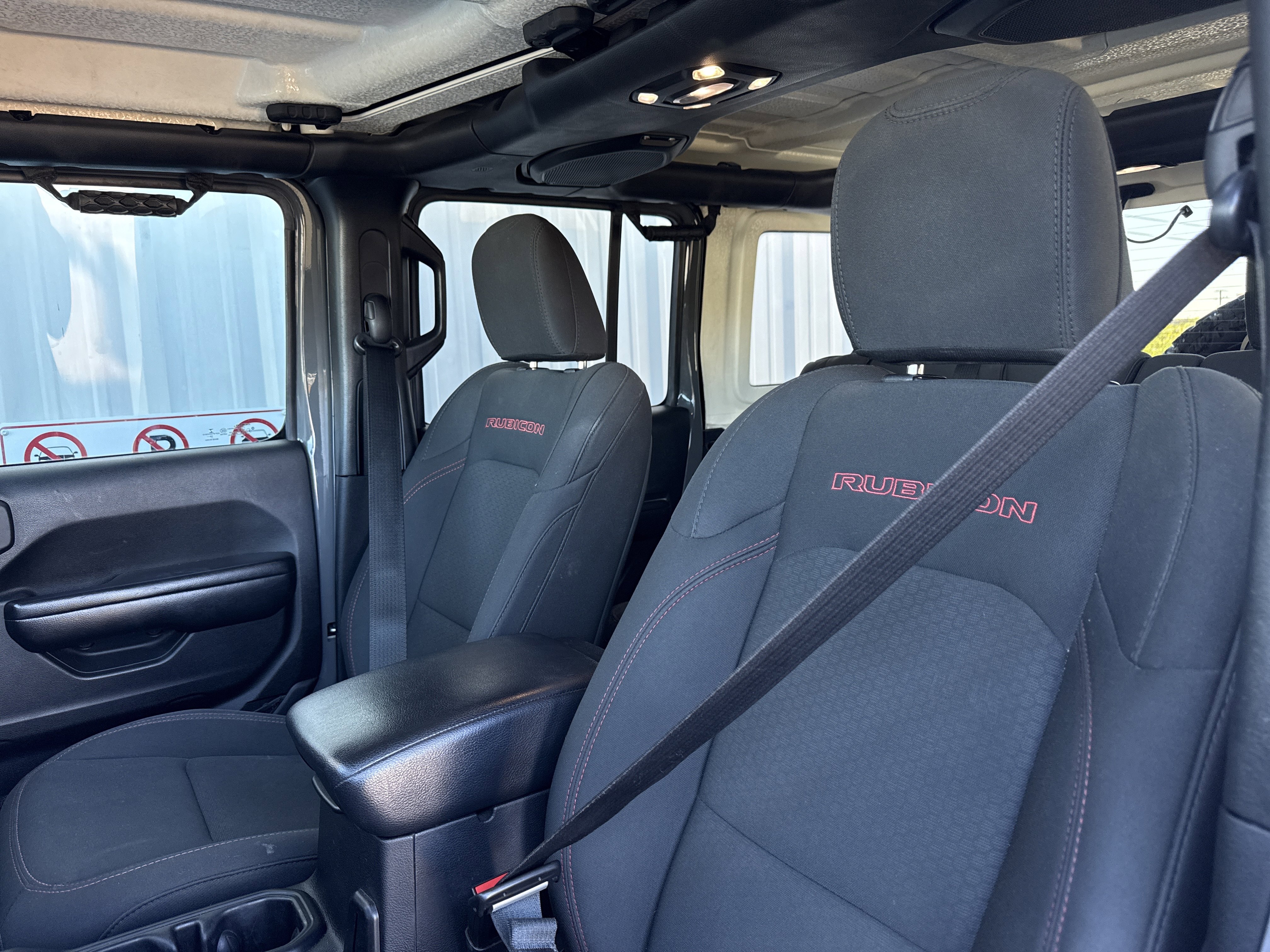 Used 2020 Jeep Wrangler Unlimited Rubicon image 15