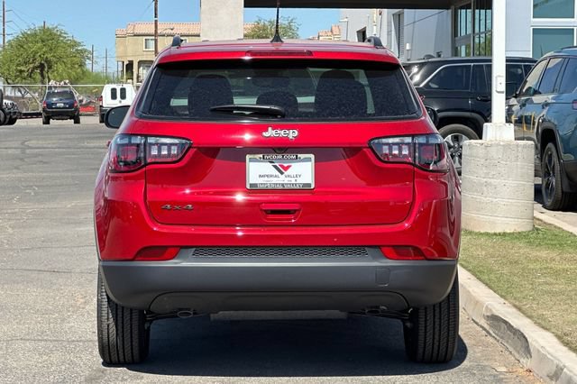 New 2026 Jeep Compass Latitude AWD/4WD image 4