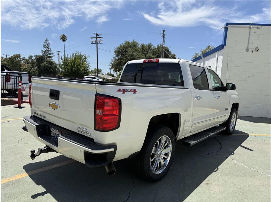 Used 2014 Chevrolet Silverado 1500 High Country w/ High Country Premium Package AWD/4WD image 6