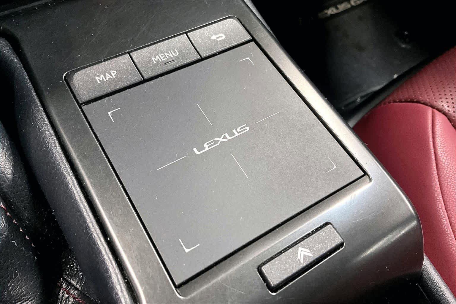 Used 2022 Lexus GX 460 Premium w/ Accessory Package AWD/4WD image 34