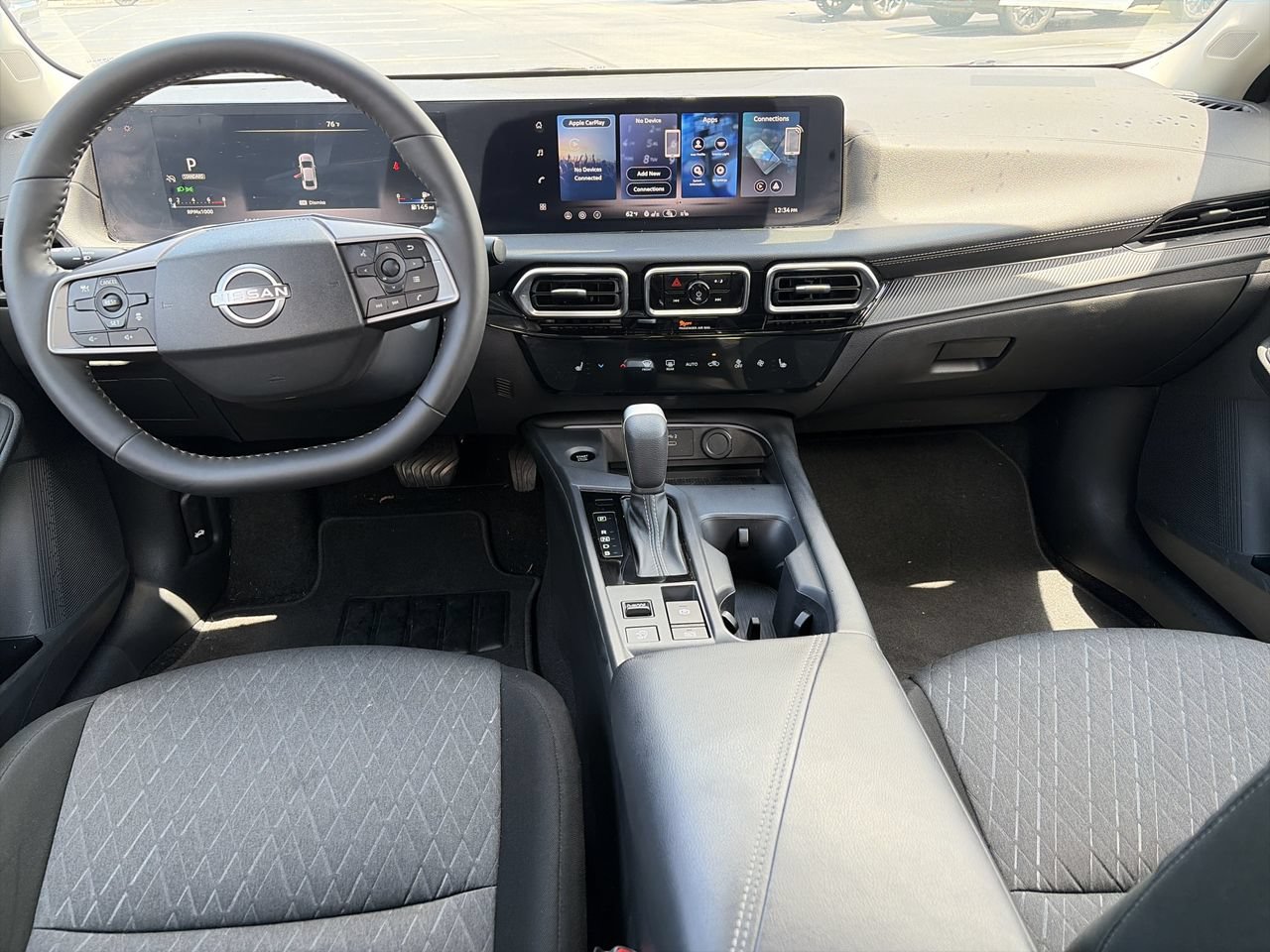Used 2026 Nissan Sentra SV w/ SV Convenience Package FWD image 28