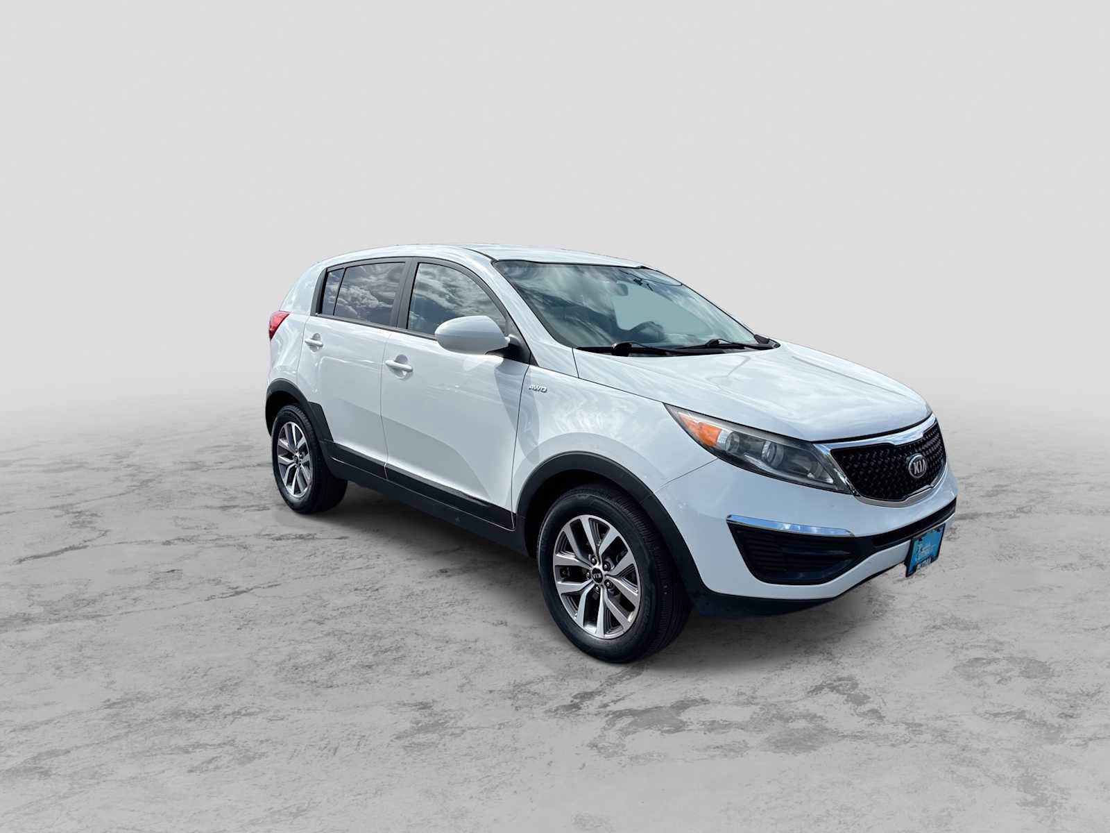 Used 2015 Kia Sportage LX AWD/4WD image 2