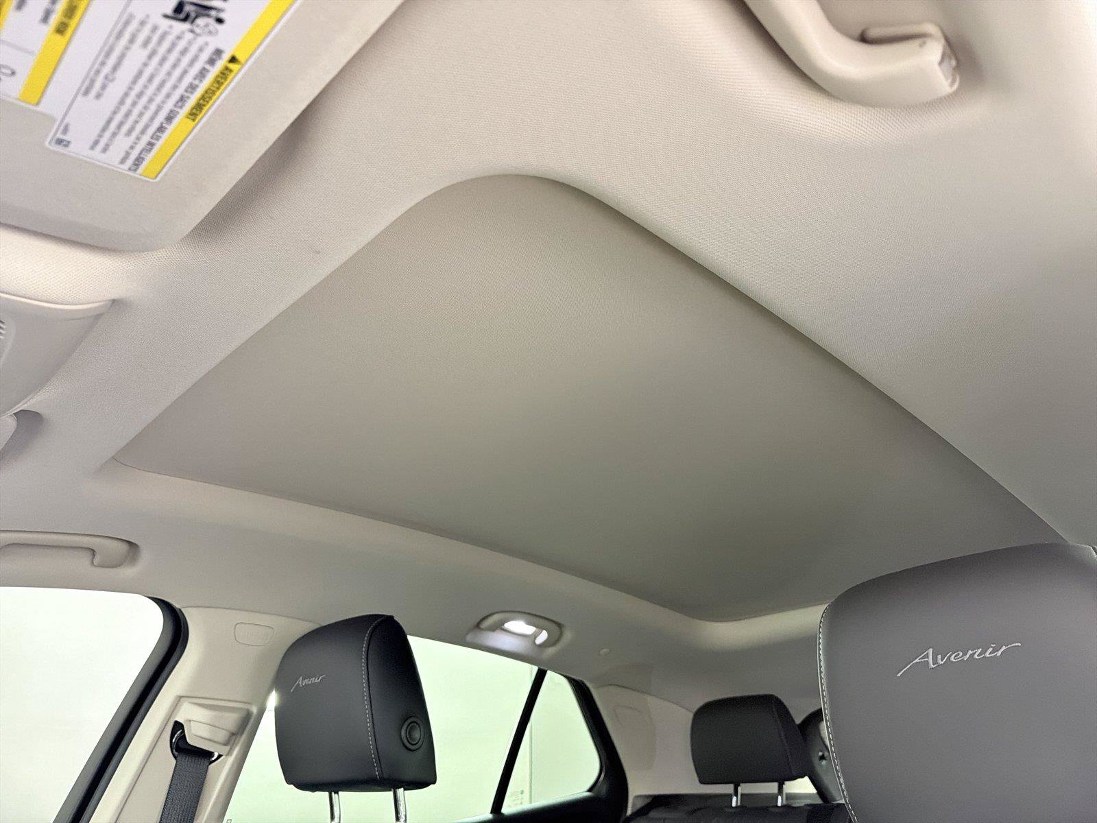 Used 2023 Buick Envision Avenir FWD image 35