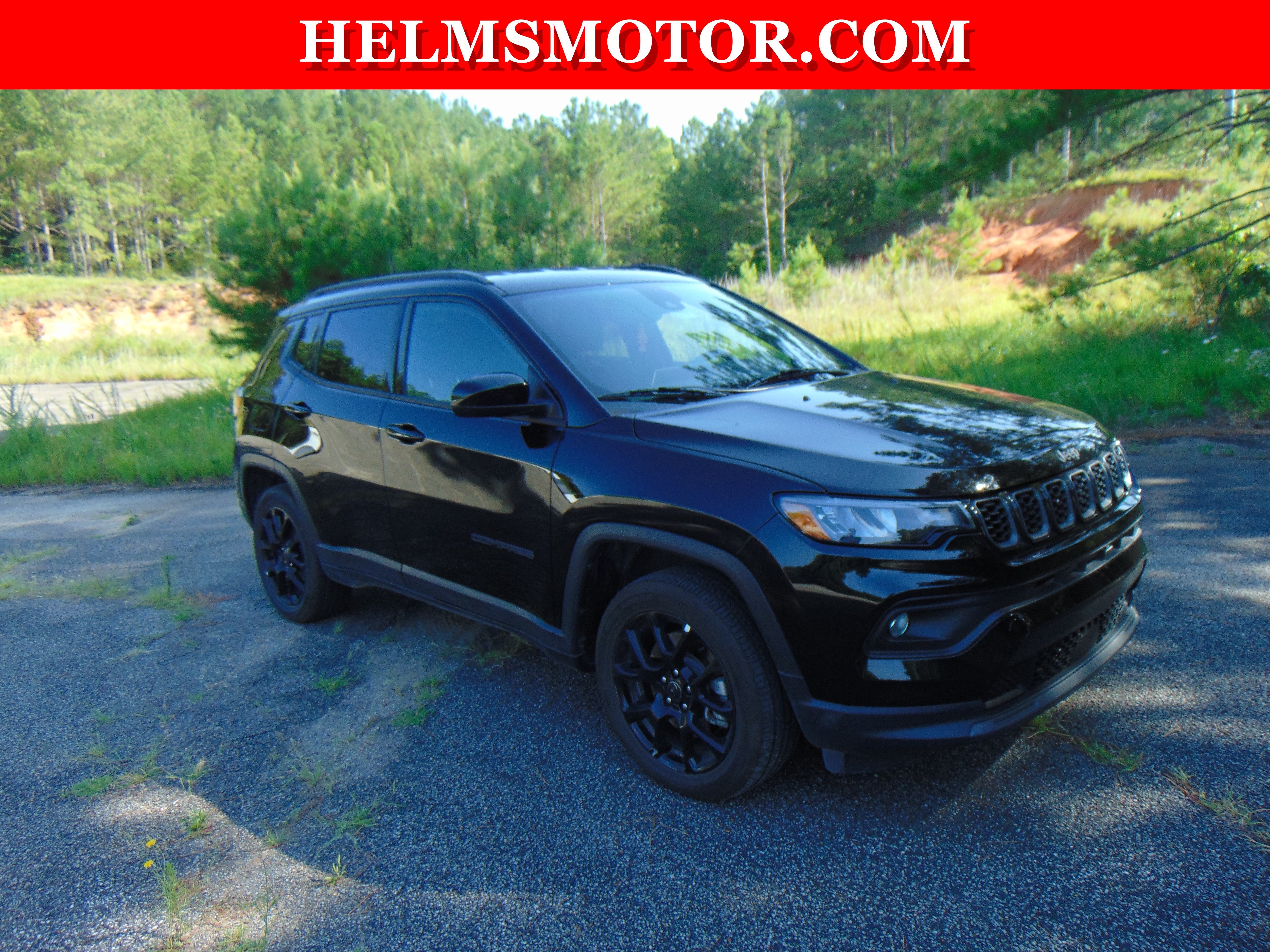 Certified 2025 Jeep Compass Latitude w/ Convenience Group AWD/4WD image 12